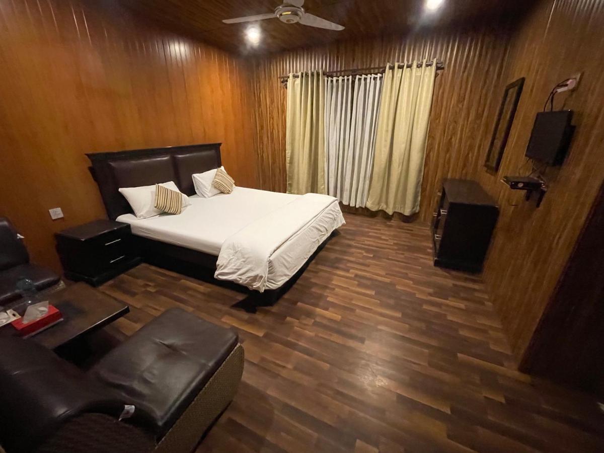 Indus View Hotel Skardu Exterior photo